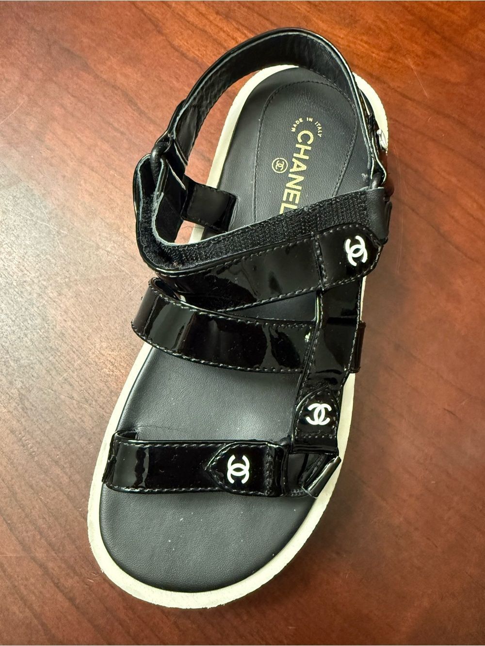 New store display Chanel Black Patent Leather Logo Strap Sandal size 5